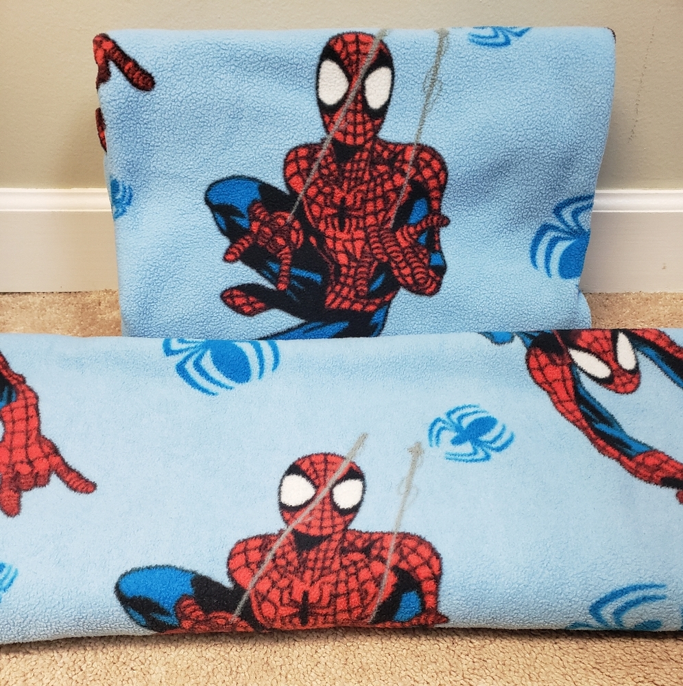 Spider-Man 2 Twin size blankets 83 x 62
